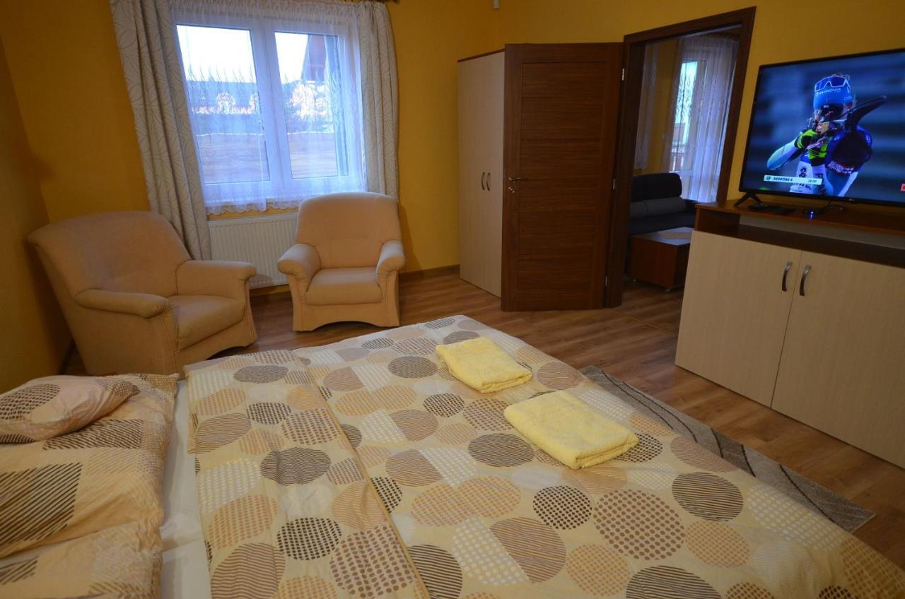 Apartmany Best I. Besenova Bagian luar foto