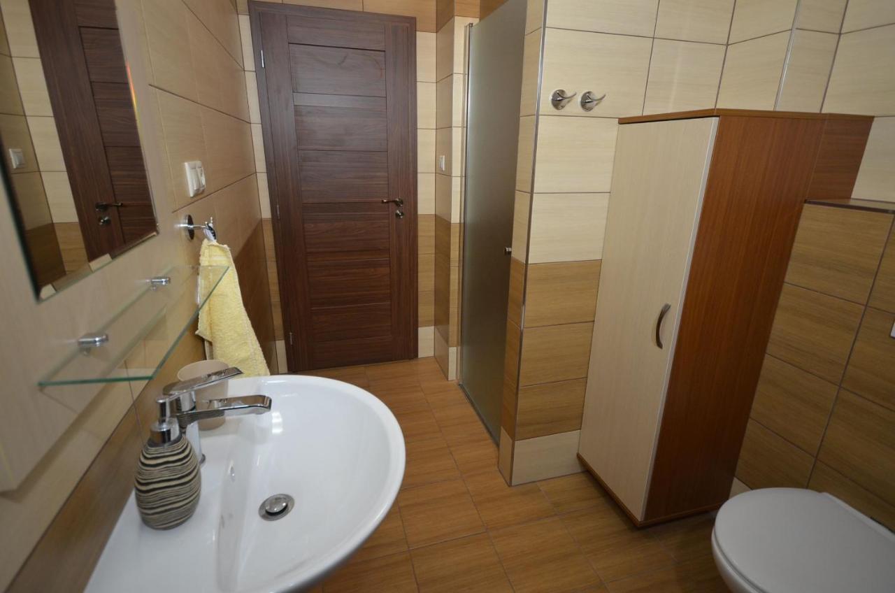 Apartmany Best I. Besenova Bagian luar foto